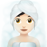 mulher na sauna: pele clara