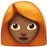 mulher: pele morena escura e cabelo vermelho