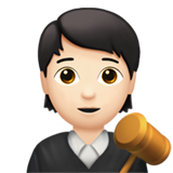 juiz no tribunal: pele clara