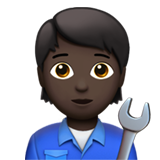 mecânico trabalhando: pele escura