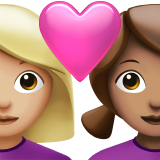 casal apaixonado: mulher, mulher, pele morena clara e pele morena