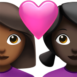 casal apaixonado: mulher, mulher, pele morena escura e pele escura