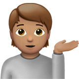 pessoa com a palma virada para cima: pele morena