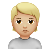 pessoa fazendo bico: pele morena clara