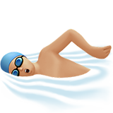 homem nadando: pele morena clara