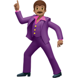 homem dançando: pele morena