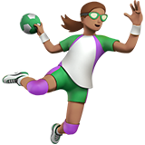 jogadora de handebol: pele morena